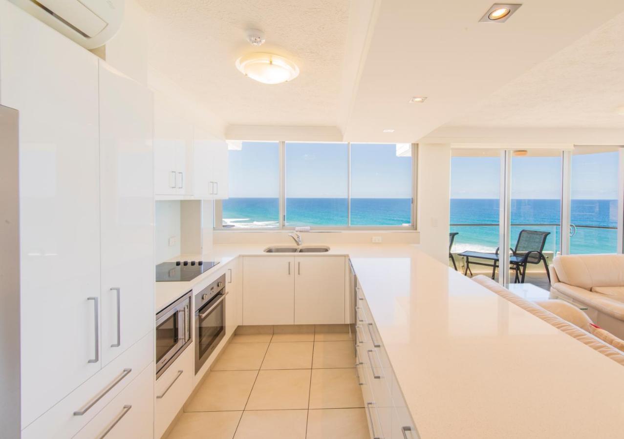Berkeley On The Beach Gold Coast Exterior foto