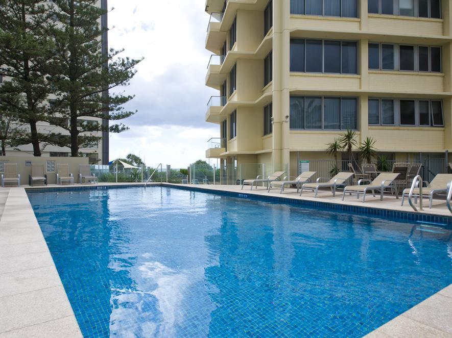 Berkeley On The Beach Gold Coast Exterior foto